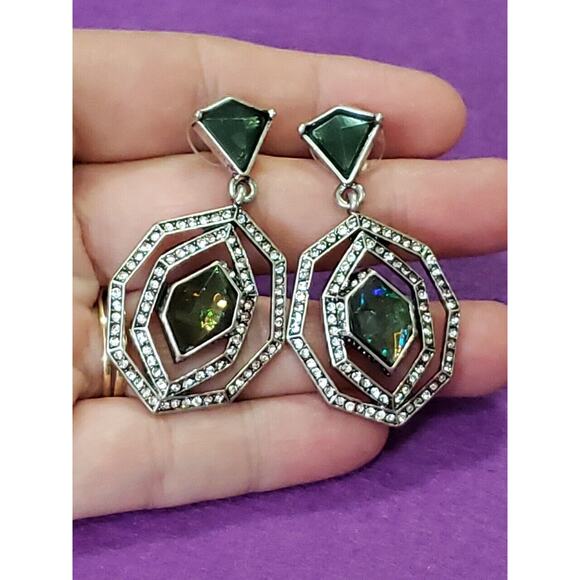 Ornate Geometric Multicolored Foiled Rhinestone Dangle Earrings Silver Tone New - Picture 1 of 10